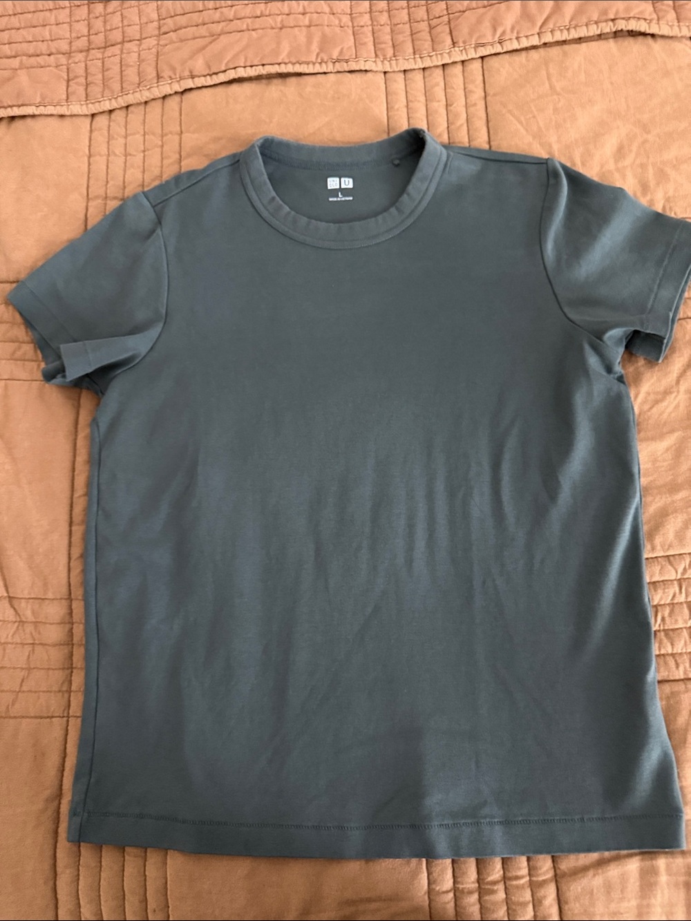 Uniqlo Women’s Cotton Crew Neck T‑Shirt in Olive Green - Size L